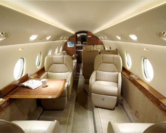 g200 Fwd Cabin